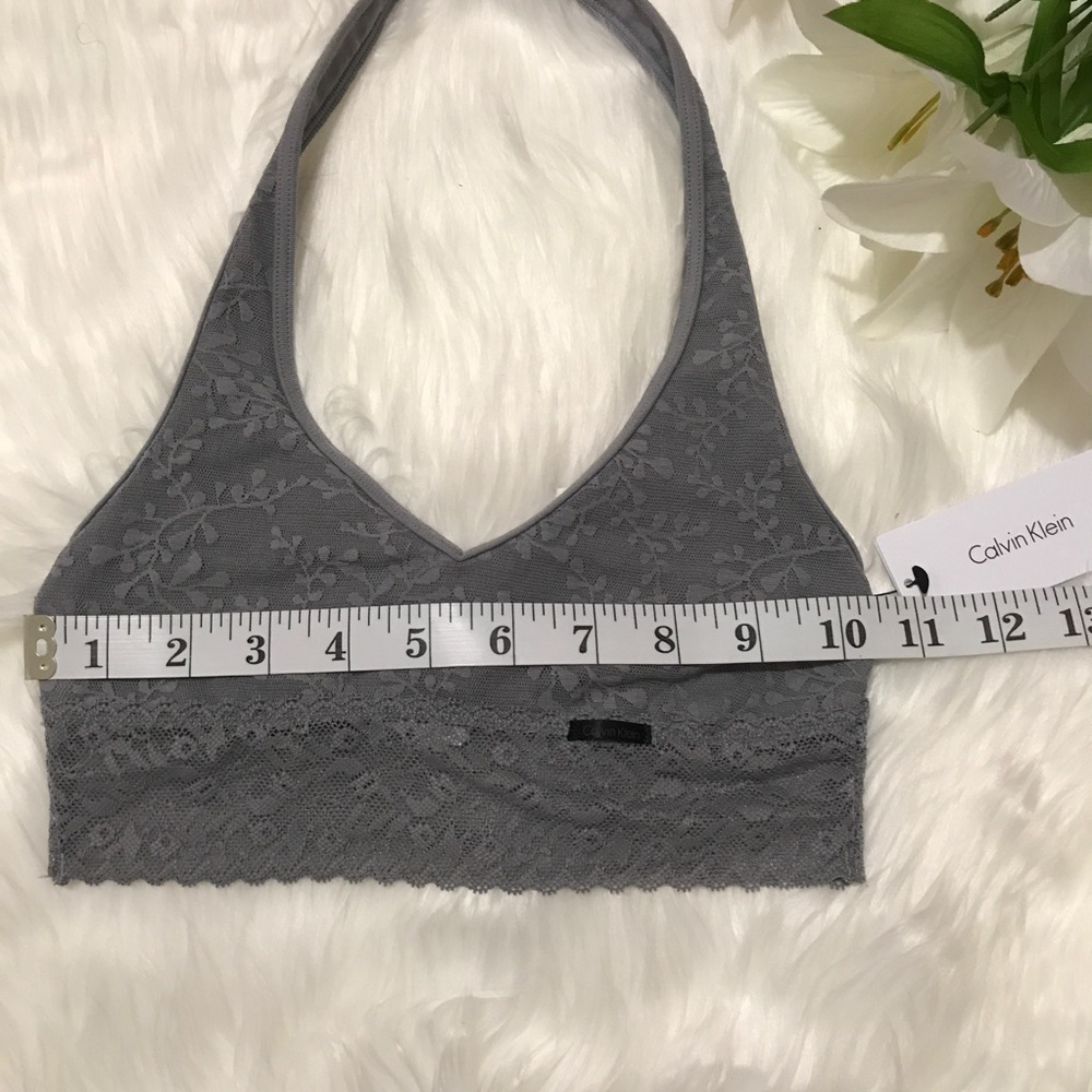 🚫SOLD🚫NWT Calvin Klein Halter Lace Bralette - Picture 4 of 8